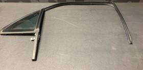 7127 2004 Cadillac Cts V Cts-v Oem Rear Passenger Door Window Trim Flag Glass
