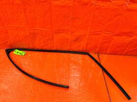 39710-tp1-305 Acura 09-14 Tsx - Passenger Right Front Window Glass Run Channel Oem #279