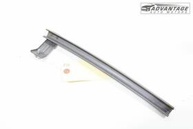 72231-tz5-a01 Acura 2014-2020 Mdx Front Right Door Window Glass Guide Channel Retainer Oem
