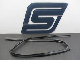 72735-stk-a01 Acura 2008 Rdx - Right Passenger Rear Door Window Glass Rubber Run Channel