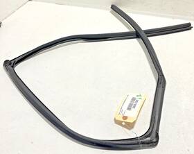 72775tgva01 Acura 2021-2023 Tlx Rear Left Driver Side Door Window Glass Run Channel Seal Oem