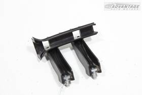 50546176 Alfa Romeo 17-21 Giulia 952 Rear Right Side Door Window Glass Guide Bracket Oem