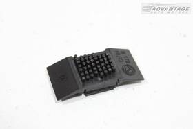 68094282aa Alfa Romeo 2017-2021 Giulia 952 Front Windshield Glass Spacer Holder Stopper Oem