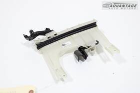 A200131 Alfa Romeo 2017-2021 Stelvio Front Left Door Guide Window Glass Bracket Oem
