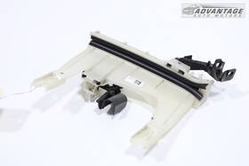 J171030 Alfa Romeo 2017-2019 Stelvio Front Right Door Guide Window Glass Bracket Oem