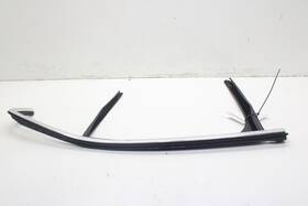R65833 Alfa-romeo 17-20 Giulia Ti Awd Rear Left Upper Door Window Weatherstrip Molding
