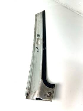 8h0853266 Audi 2004-2009 S4 Front Right Convertible Windshield Side Trim
