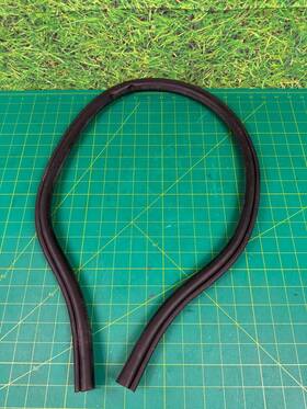 8j0823723b Audi 8j0823723b/8j0 08-15 Tt Mk2 Rear Rain Tray Seal Weather Strip Black Oem