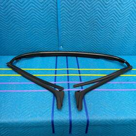 8j7845353 Audi 2007 2014 Tt Roadster Convertible Windshield Seal Oem