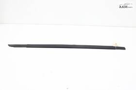 8v5837478 Audi 2015-20 A3 Quattro 8v Front Right Door Window Weatherstrip Seal Molding Oem