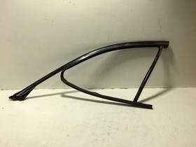 51-33-7-336-963 Bmw 18-23 530e G30 Front Driver Door Window Run Channel Seal With Upper Molding Oem