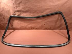 51311979077 Bmw E28 535i Front Windshield Weatherstrip Sealing Gasket Oem 173k Miles