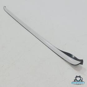 51317286180 Bmw 2011-2017 X3 F25 Front Right Vertical A Pillar Windshield Trim Molding Oem 51317286180 Bmw 2011-2017 X3 F25 Front Right Vertical A Pillar Windshield Trim Molding Oem