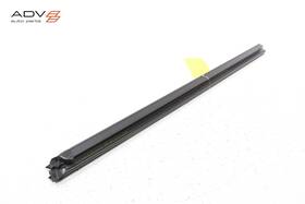 51339451514 Bmw X1 U11 Front Right Side Door Window Inner Belt Weatherstrip Seal Oem 2023-25