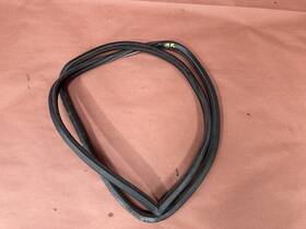 51711906926 Bmw E30 325e 318i 320i Rear Right Window Seal Gasket Weatherstrip Oem #85318