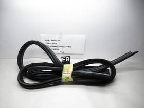7033786 Bmw 04-10 535i Front Right Side Door Window Weatherstrip Seal Oem