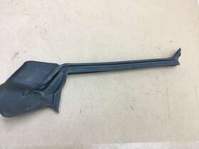 7310191 Bmw E56a 428 428i F36 Rear Left Driver Door Window Weatherstrip Seal 15-16 K