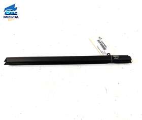 7349659 Bmw X1 Xdrive28i 2016-22 Rear Left Side Door Window Inner Weatherstrip Seal Oem