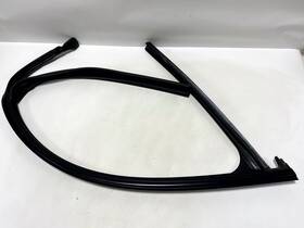 Bmw 7414532 16-18 Series 3 320i F30 Front Right Rh Pass Side Door Window Guide Seal Oem
