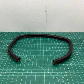 14104943 Chevrolet 88-96 Corvette C4 Front Right Wheelhouse To Hood Rubber Seal Oem