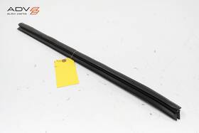 22987628 Chevrolet 2016-25 Malibu Rear Right Door Window Inner Belt Weatherstrip Seal Oem