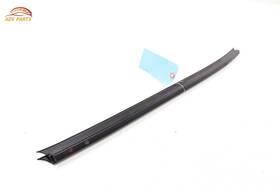 23229386 Chevrolet Tahoe Front Left Door Window Inner Weatherstrip Seal Oem 2015-2020