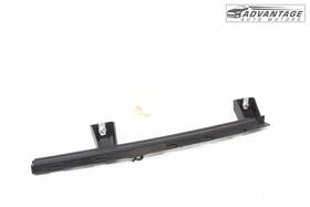 26500144 Chevrolet 2025 Equinox Front Right Door Window Glass Guide Channel Support Oem