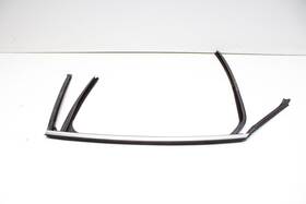 84312109 Chevrolet 2014-2020 Impala Rear Right Side Door Window Weatherstrip Oem