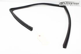 84462121 Chevrolet 2019 Chevy Silverado 1500 Ld Double Cab Front Right Window Run Channel Seal Oem