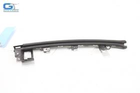 84866527 Chevrolet Equinox Front Right Door Window Glass Rearward Guide Oem 2018 - 2023