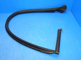 A1937200254 Chrysler Oem 04-05 Crossfire Door Rubber Seal Gasket Weatherstriping Right