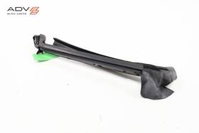 85263100 Ferrari 2015-18 California T Convertible Rear Right Side Quarter Glass Seal Oem
