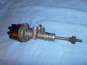 B5s-4003110-a Fomoco 1955 1956 Ford Tunderbird Tach Drive Distributor Very Nice