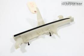 Fa1br219a64ap Fomoco 19-23 Lincoln Nautilus Front Right Passenger Door Window Glass Guide Channel Oem