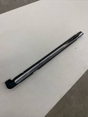 8l7z-7825596-ac Ford 2007-2017 Lincoln Navigator Belt Molding Passenger Right Rear Door Oem #0458