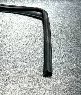 Bb53-7821596-a Ford Window Glass Run Channel Seal Explorer Bb537821596a Front Right Door