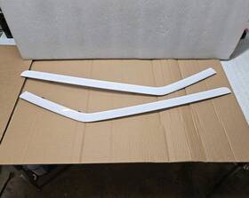 F2my-5451729-a Ford F2my-5451728-a Crown Victoria Rear Glass Reveal Trim Molding