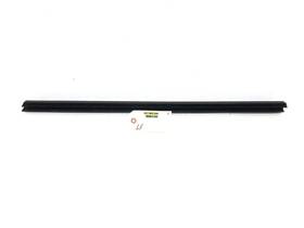 Lj8b-r20571-a Ford 2021-2023 Mustang Mach-e Left Front Door Window Inner Belt Weatherstrip Seal Oem