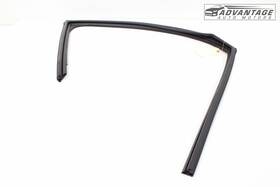 Nz6z-7021596-b Ford 2022-2024 Maverick Front Right Passenger Door Window Run Channel Seal Oem