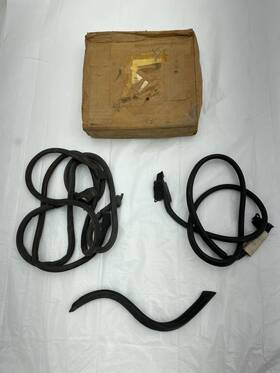 3945286 General Motors Nos Gm Weatherstrip 1968 Corvette Door Weatherstripping Gasket Rubber Seal Trim