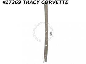 3966640 General Motors 1968-1976 Corvette Used Rh Windshield Post Weatherstrip Retainer Channel