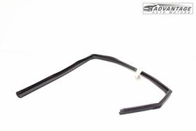 Genesis 83530-b1000 2017-2020 G80 Rear Left Door Window Run Channel Weatherstrip Seal Oem