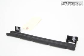 84010829 Gmc 2015-2020 Yukon Rear Right Door Window Glass Rearward Guide Channel Oem