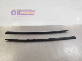 270-10886 Honda 24 2024 Civic Lx Sedan Windshield Glass Moulding Set Black