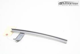 72231-3w0-a01 Honda 2023-2025 Hr-v Front Right Door Window Glass Lower Sash Channel Guide Oem