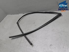 Honda 72235-tea-t02 Civic 2017-2020 Front Passenger Door Window Run Channel Oem