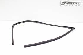 72275-3w0-a01 Honda 2023-2025 Hr-v Front Left Driver Door Window Glass Run Channel Seal Oem