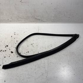 Honda 72275-sr2-003 93-97 Del Sol Left Door Window Run Channel Oem