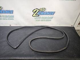 72310-s03-003 Honda 96-00 Civic 2dr Right Passenger Weatherstrip Gasket Rubber Around Door Seal Oem 72310-s03-003 Honda 96-00 Civic 2dr Right Passenger Weatherstrip Gasket Rubber Around Door Seal Oem