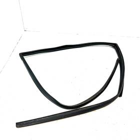 72735-tg7-a12 Honda Pilot 16-22 Rear Passenger Door Glass Run Channel Weatherstrip Seal Oem